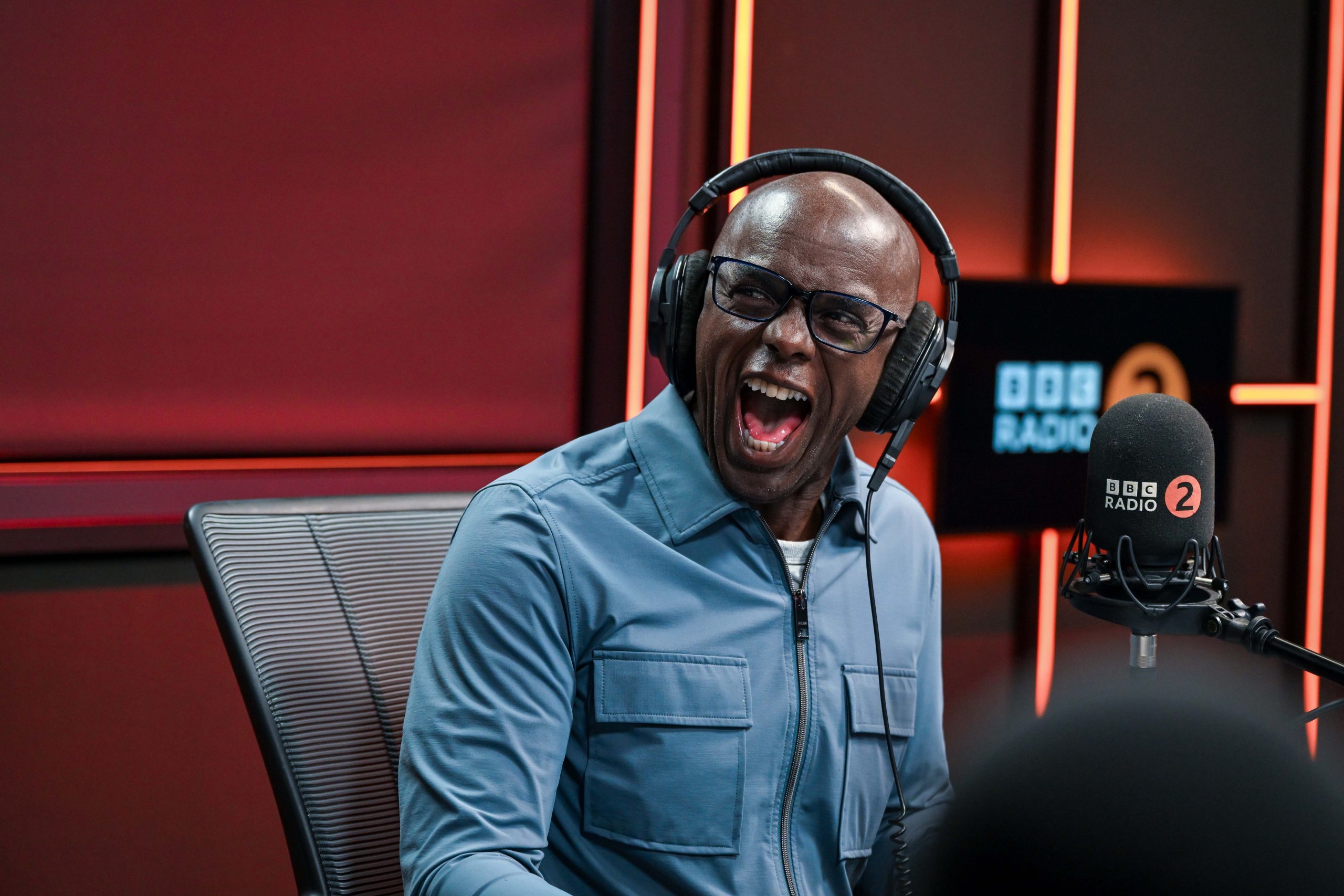 26 November 2025: Seal Cam & Trevor Nelson’s Secret Shoe Superpower 26 November 2025: Seal Cam & Trevor Nelson’s Secret Shoe Superpower